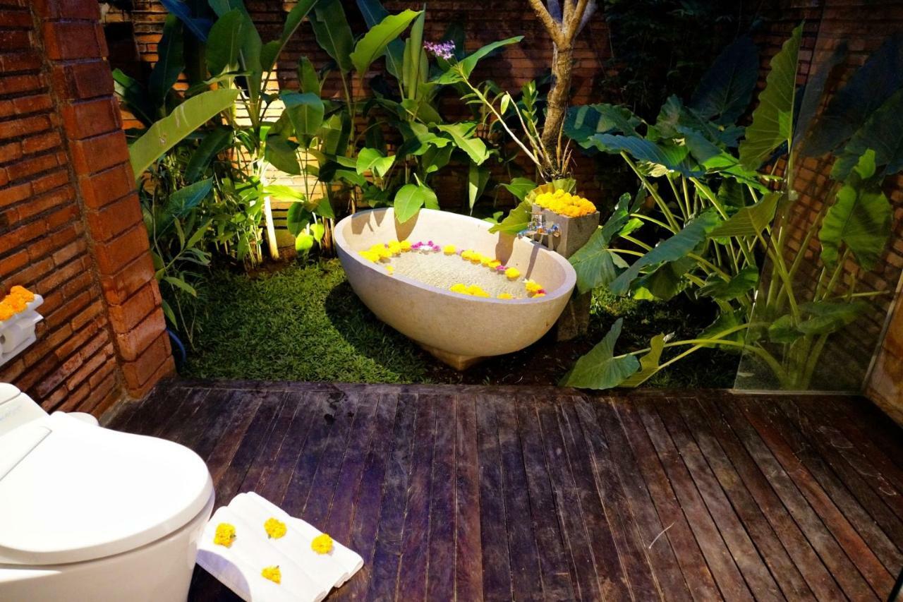 Delodtunduh Villa 2 ウブド エクステリア 写真